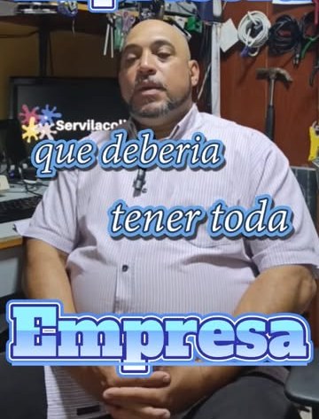 Técnico de Servilacolina en el taller